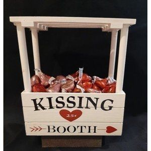 Rae Dunn Inspired Kissing booth
